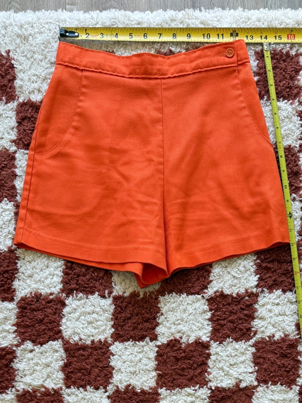 Vintage Orange Shorts - 60s - HighWaisted